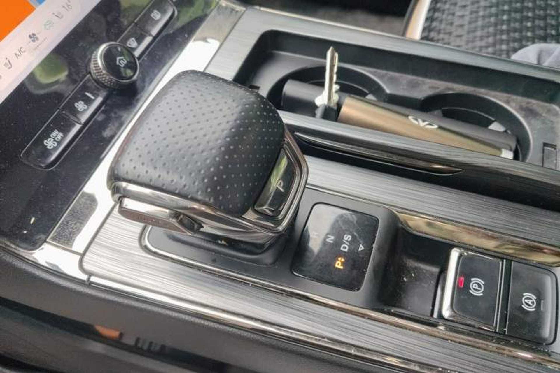 Used Roewe RX5 2021 PLUS 330TGI Automatic National Trend Intelligent Deluxe Edition Gear Lever