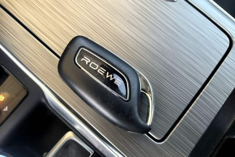 Used Roewe RX5 2021 PLUS 300TGI Automatic Ali National Trend Flagship Ronglin Edition Interior 1