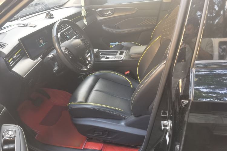 Used Roewe RX5 2021 PLUS 330TGI Automatic National Trend Intelligent Deluxe Edition Interior 3