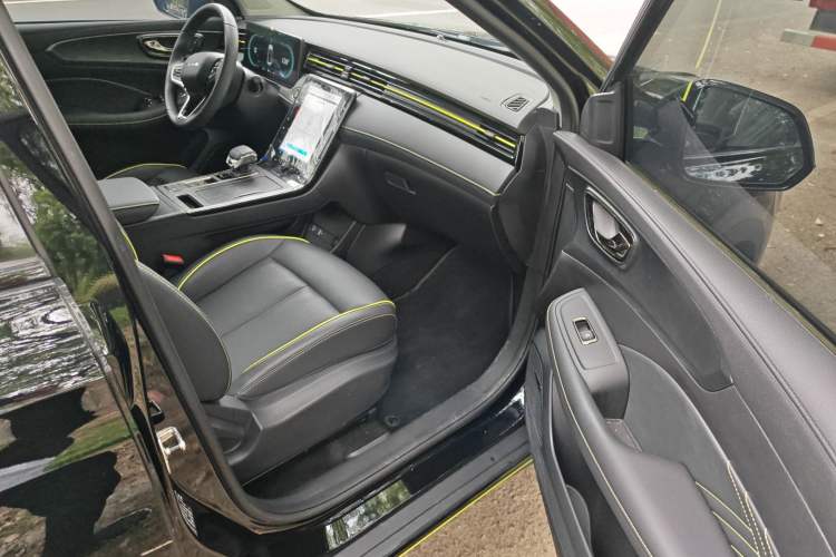 Used Roewe RX5 2021 PLUS 330TGI Automatic National Trend Intelligent Deluxe Edition Interior 5