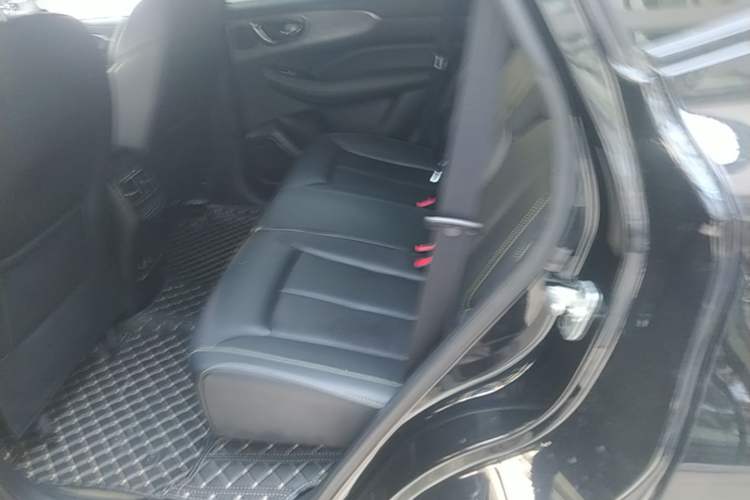 Used Roewe RX5 2021 PLUS 330TGI Automatic National Style Smart Enjoyment Edition Left Rear Seat
