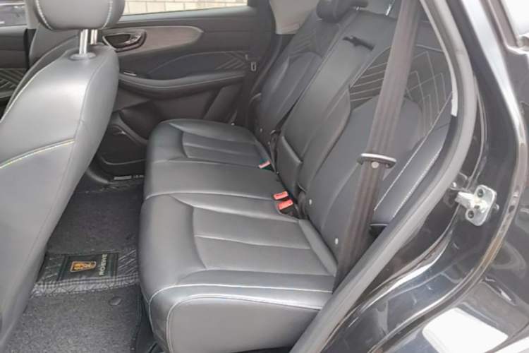 Used Roewe RX5 2021 PLUS 330TGI Automatic National Trend Intelligent Deluxe Edition Left Rear Seat