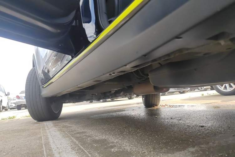 Used Roewe RX5 2021 PLUS 300TGI Automatic Ali National Trend Flagship Ronglin Edition Left Side Sill