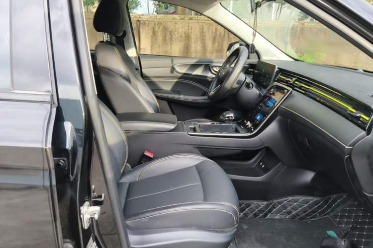 Used Roewe RX5 2021 PLUS 330TGI Automatic National Style Smart Enjoyment Edition Right Front Seat