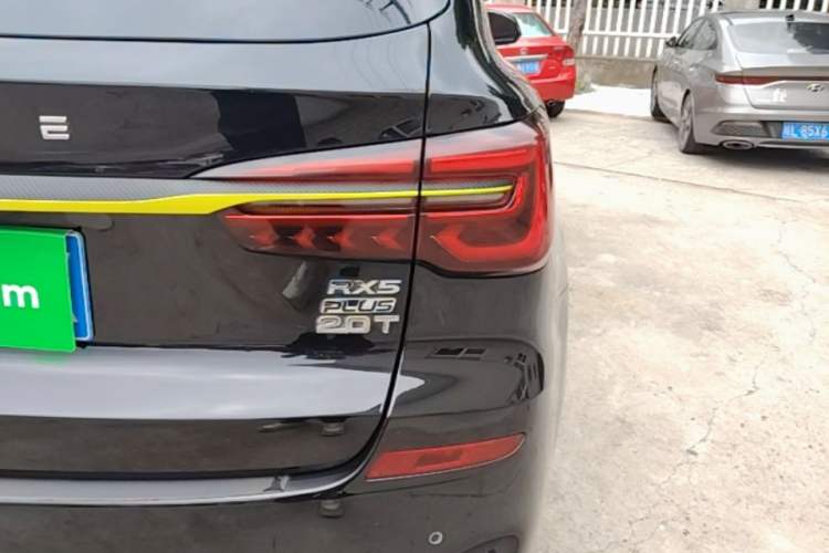 Used Roewe RX5 2021 PLUS 330TGI Automatic National Trend Intelligent Deluxe Edition Right Rear Taillight