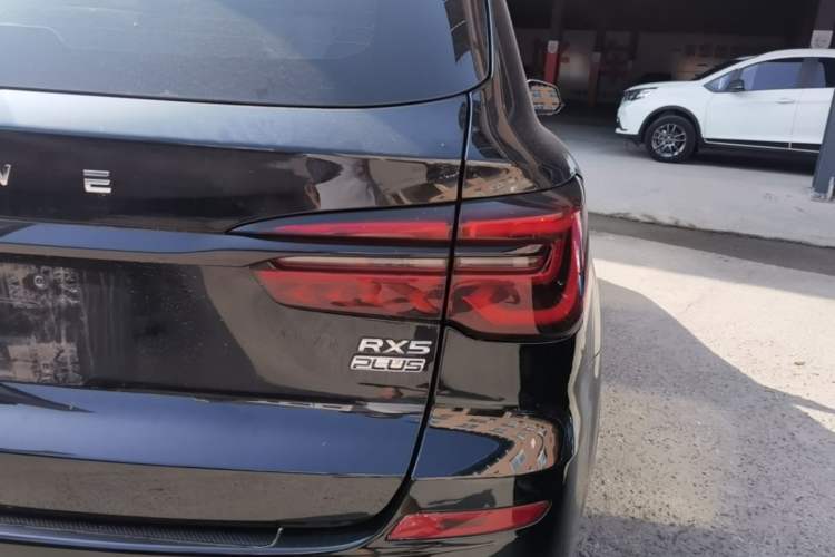Used Roewe RX5 2021 PLUS 300TGI Automatic Ali National Trend Flagship Ronglin Edition Right Rear Taillight