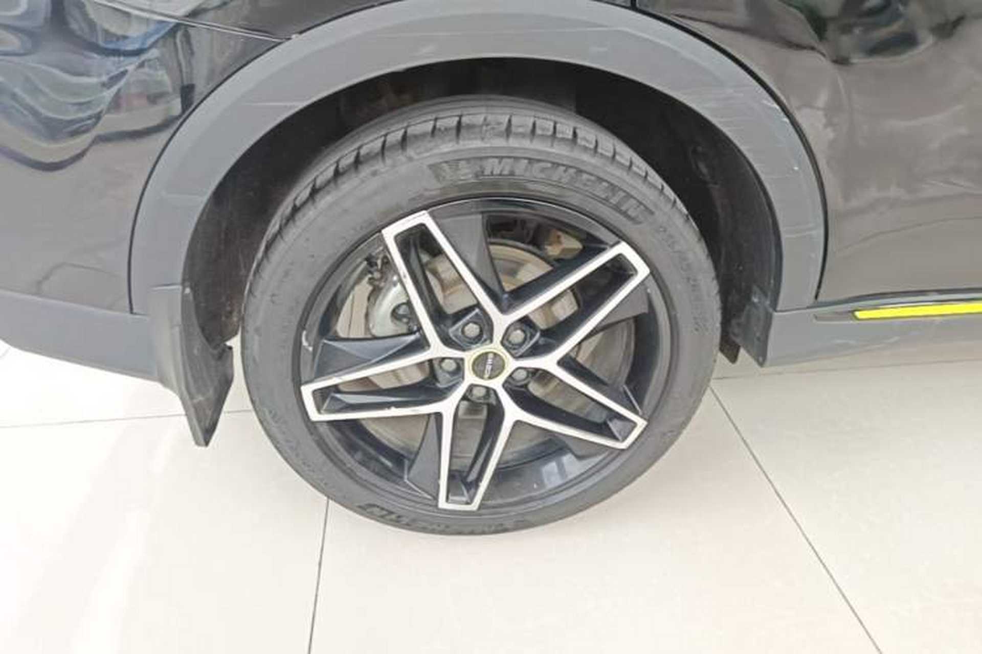 Used Roewe RX5 2021 PLUS 330TGI Automatic National Style Smart Enjoyment Edition Right Rear Wheel Hub