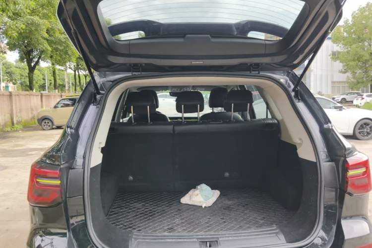 Used Roewe RX5 2021 PLUS 330TGI Automatic National Style Smart Enjoyment Edition Trunk