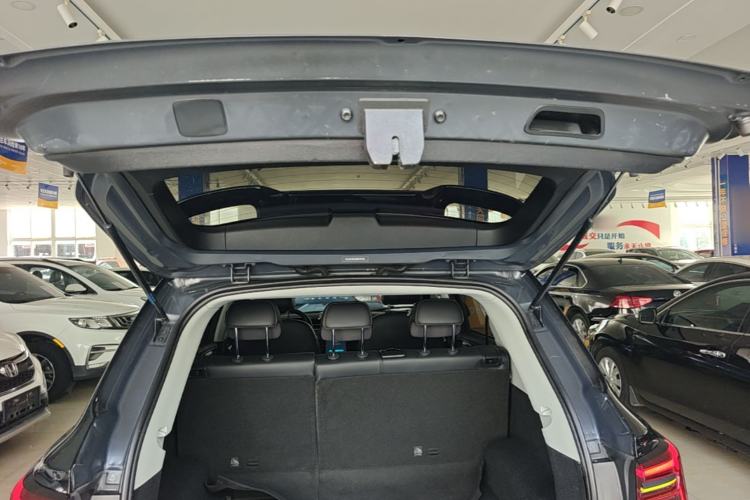 Used Roewe RX5 2021 PLUS 330TGI Automatic National Style Smart Enjoyment Edition Trunk