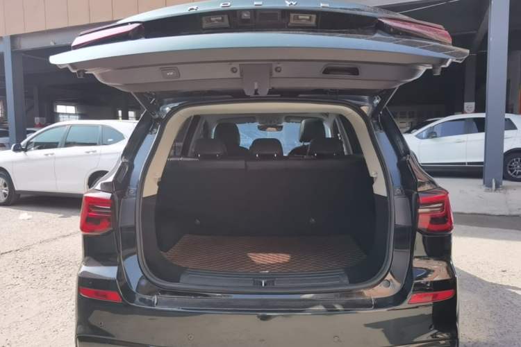 Used Roewe RX5 2021 PLUS 300TGI Automatic Ali National Trend Flagship Ronglin Edition Trunk