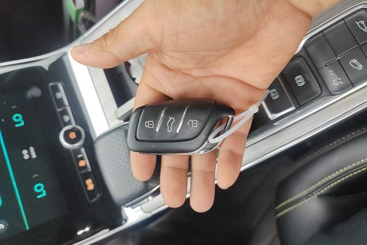 Used Roewe RX5 2021 PLUS 300TGI Automatic Ali National Trend Flagship Ronglin Edition Vehicle Key