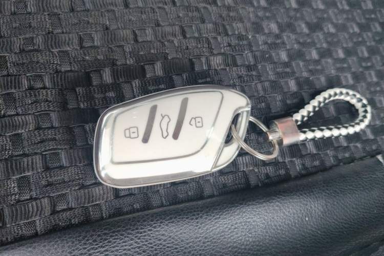 Used Roewe RX5 2021 PLUS 330TGI Automatic National Trend Intelligent Deluxe Edition Vehicle Key