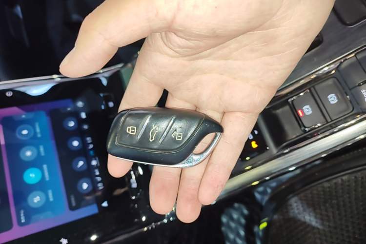 Used Roewe RX5 2021 PLUS 330TGI Automatic National Trend Intelligent Deluxe Edition Vehicle Key
