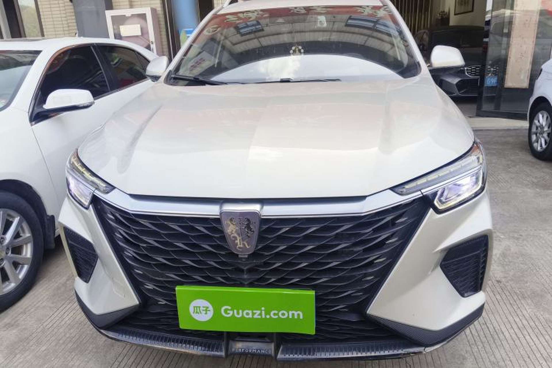 Used Roewe RX5 2021 PLUS 330TGI Automatic National Trend Intelligent Deluxe Edition Front