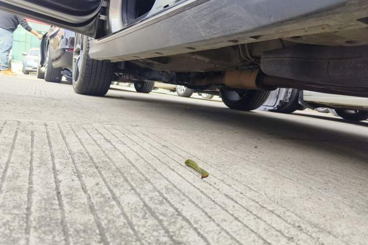 Used Roewe RX5 2021 PLUS 330TGI Automatic National Trend Intelligent Deluxe Edition Left Side Sill