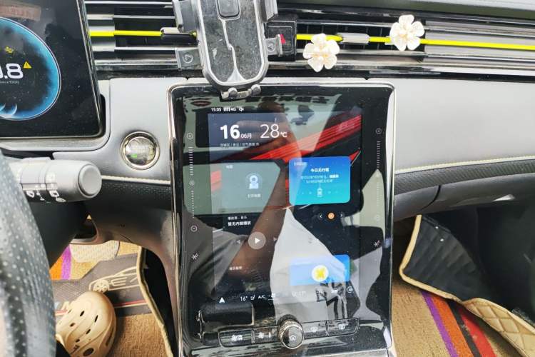 Used Roewe RX5 2021 PLUS 330TGI Automatic National Trend Intelligent Deluxe Edition Audio And AC Panel