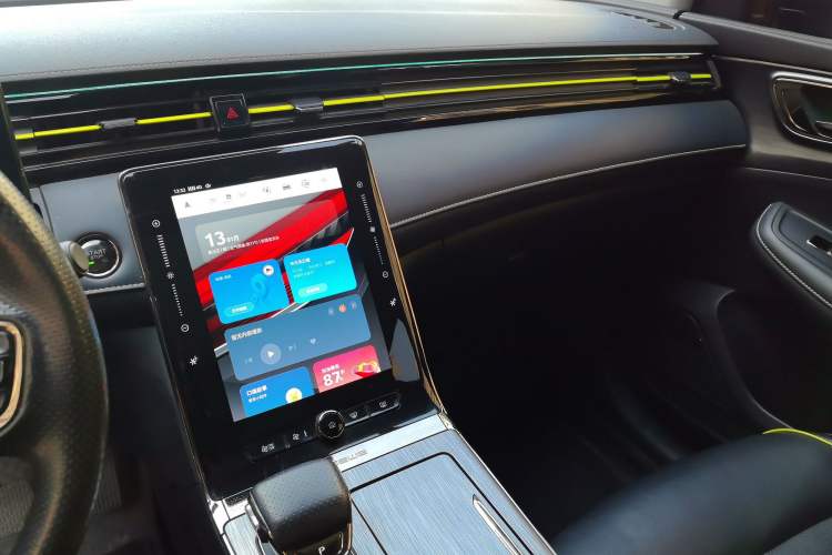 Used Roewe RX5 2021 PLUS 330TGI Automatic National Trend Intelligent Deluxe Edition Audio And AC Panel