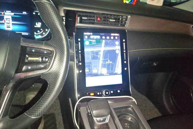 Used Roewe RX5 2021 PLUS 300TGI Automatic Ali National Trend Flagship Ronglin Edition Audio And AC Panel