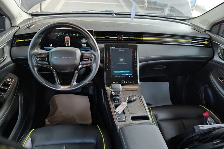 Used Roewe RX5 2021 PLUS 330TGI Automatic National Trend Intelligent Deluxe Edition Center Console