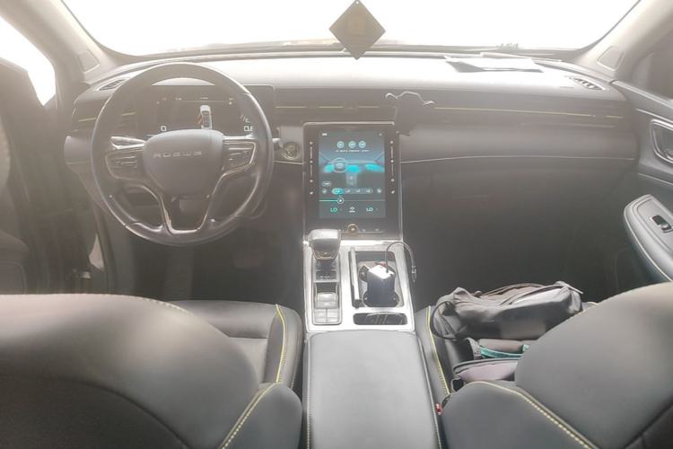 Used Roewe RX5 2021 PLUS 330TGI Automatic National Trend Intelligent Deluxe Edition Center Console