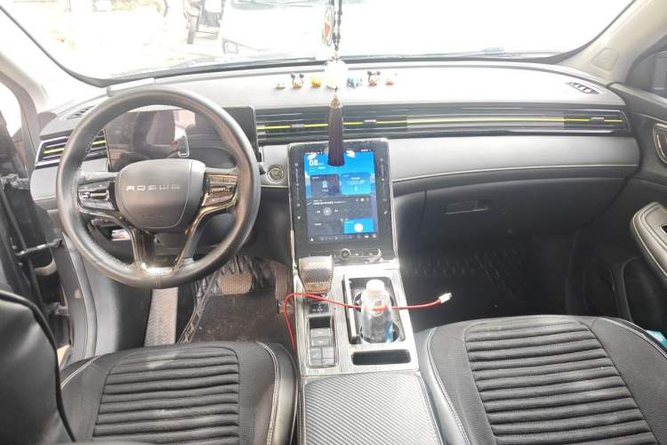 Used Roewe RX5 2021 PLUS 330TGI Automatic National Trend Intelligent Deluxe Edition Center Console