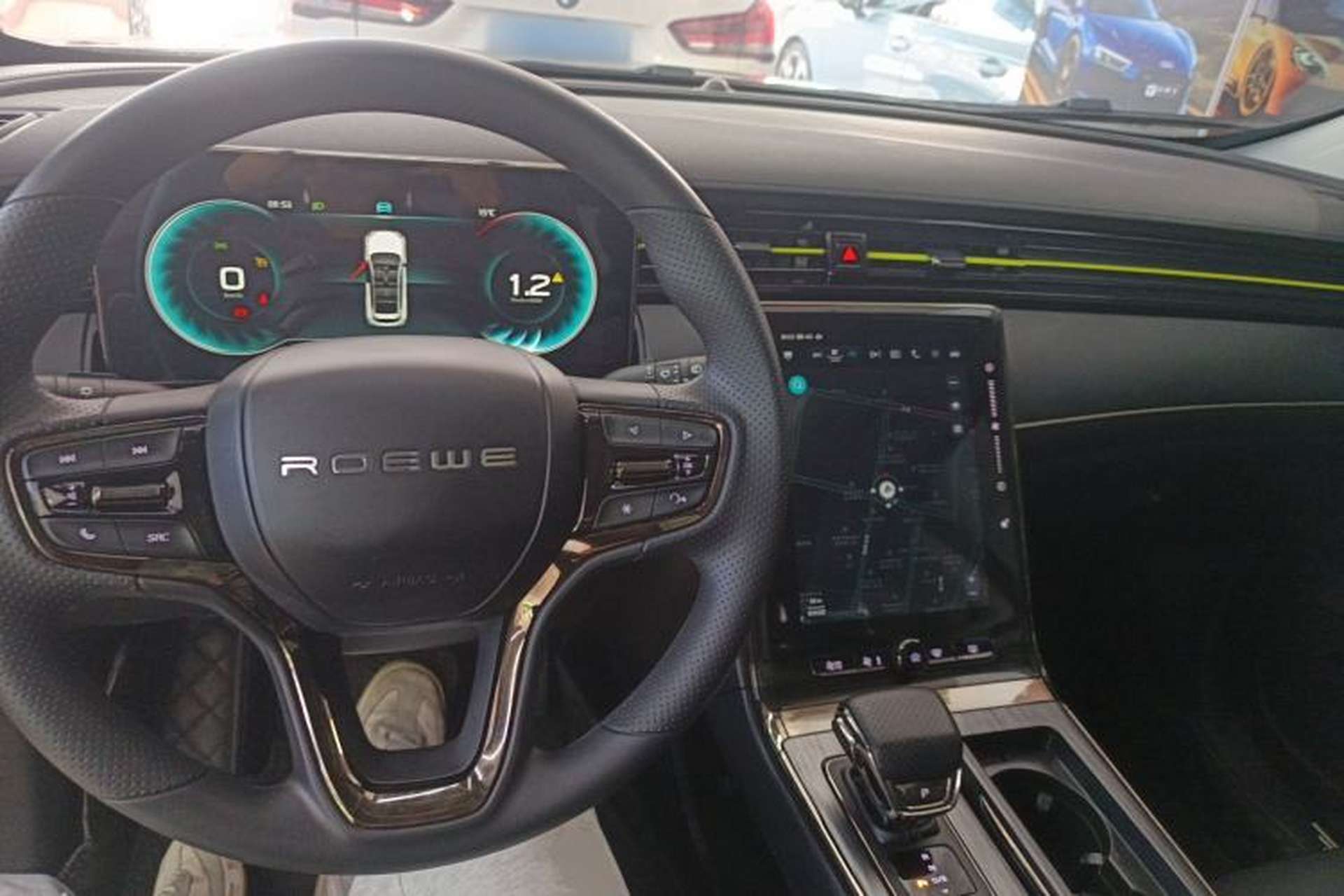 Used Roewe RX5 2021 PLUS 330TGI Automatic National Style Smart Enjoyment Edition Center Console