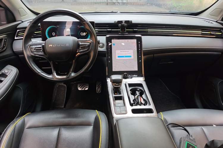 Used Roewe RX5 2021 PLUS 330TGI Automatic National Style Smart Luxury Edition Center Console