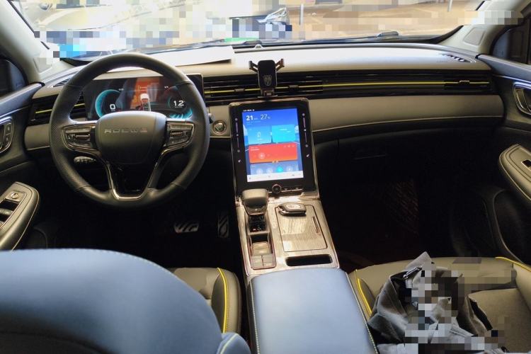 Used Roewe RX5 2021 PLUS 330TGI Automatic National Style Smart Luxury Edition Center Console