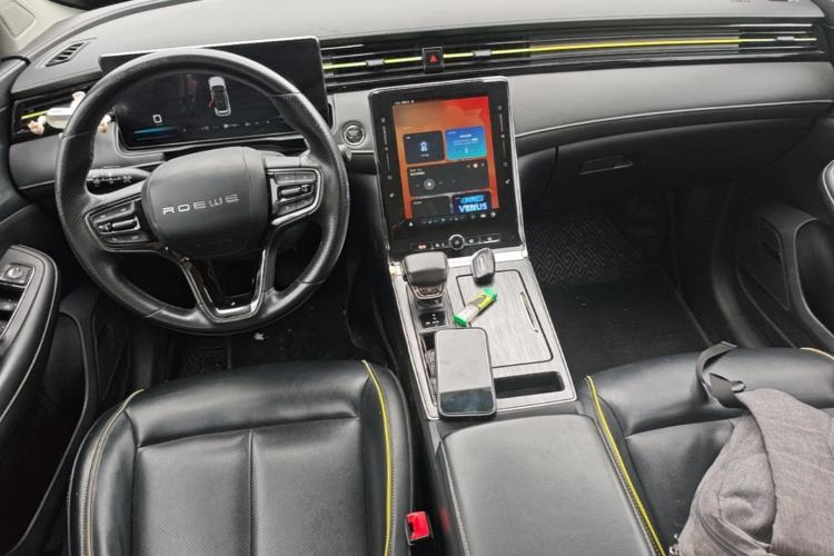 Used Roewe RX5 2021 PLUS 330TGI Automatic National Trend Intelligent Deluxe Edition Center Console