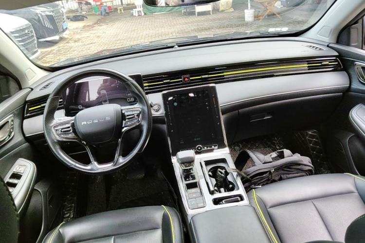Used Roewe RX5 2021 PLUS 330TGI Automatic National Trend Intelligent Deluxe Edition Center Console