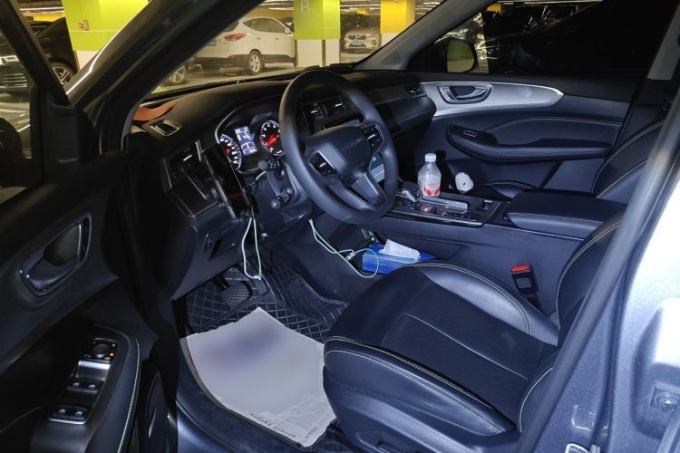 Used Roewe RX5 2021 PLUS 300TGI Automatic Ali National Trend Luxury Ronglin Edition Driver Seat