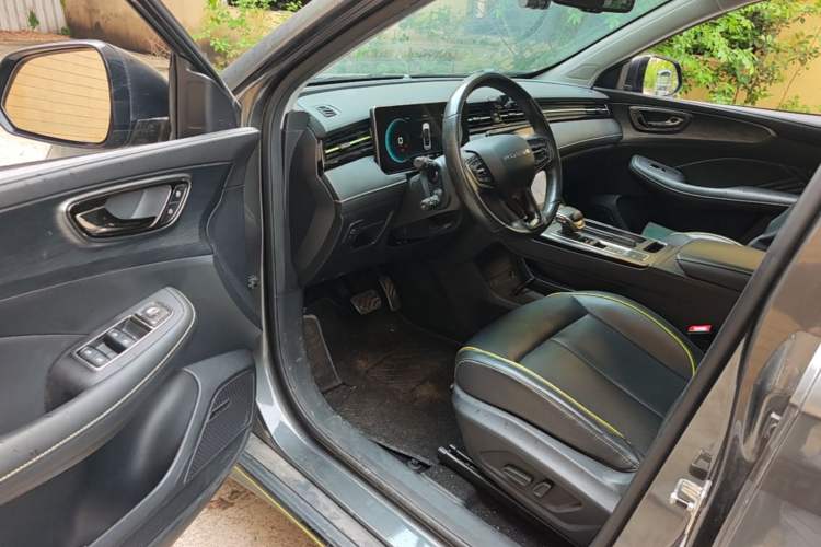 Used Roewe RX5 2021 PLUS 330TGI Automatic National Style Smart Luxury Edition Driver Seat