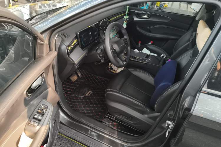 Used Roewe RX5 2021 PLUS 330TGI Automatic National Style Smart Enjoyment Edition Driver Seat