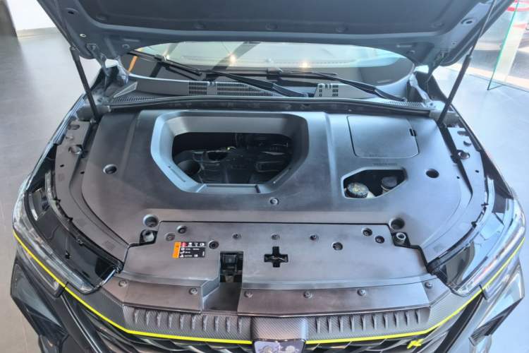 Used Roewe RX5 2021 PLUS 330TGI Automatic National Trend Intelligent Deluxe Edition Engine Bay