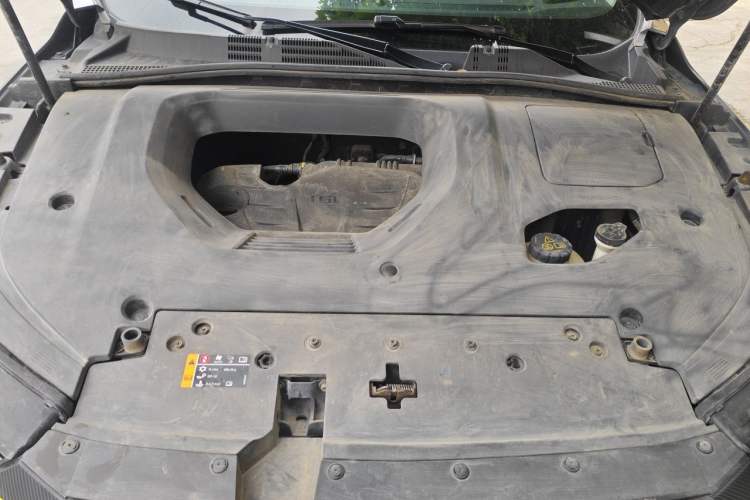 Used Roewe RX5 2021 PLUS 330TGI Automatic National Trend Intelligent Deluxe Edition Engine Bay