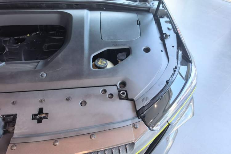 Used Roewe RX5 2021 PLUS 330TGI Automatic National Trend Intelligent Deluxe Edition Engine Bay Left