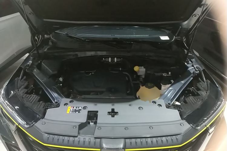 Used Roewe RX5 2021 PLUS 330TGI Automatic National Style Smart Luxury Edition Engine Bay