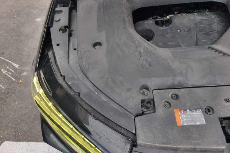 Used Roewe RX5 2021 PLUS 330TGI Automatic National Trend Intelligent Deluxe Edition Engine Bay Right