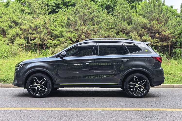 Used Roewe RX5 2021 PLUS 330TGI Automatic National Trend Intelligent Deluxe Edition Exterior 3