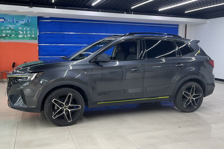 Used Roewe RX5 2021 PLUS 330TGI Automatic National Trend Intelligent Deluxe Edition Exterior 4