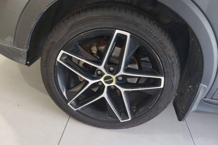 Used Roewe RX5 2021 PLUS 330TGI Automatic National Trend Intelligent Deluxe Edition Exterior 4
