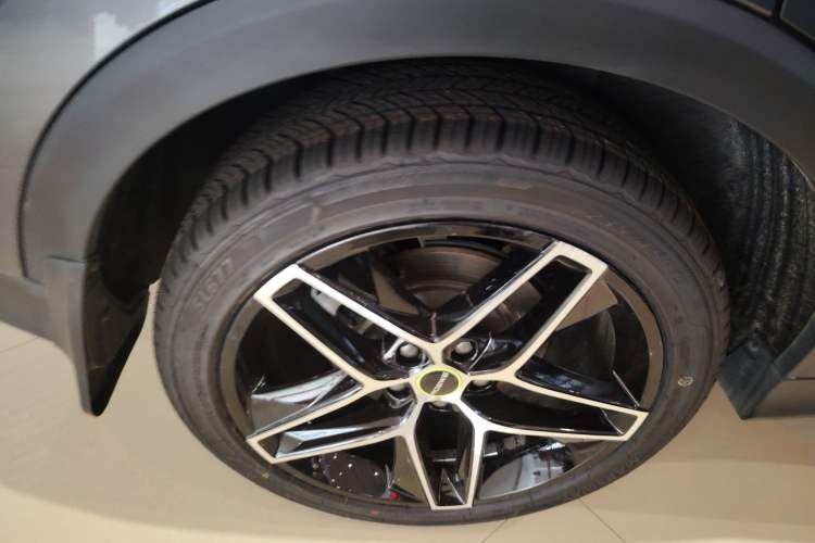 Used Roewe RX5 2021 PLUS 330TGI Automatic National Style Smart Enjoyment Edition Exterior 8