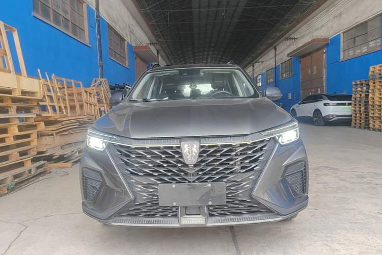 Used Roewe RX5 2021 PLUS 330TGI Automatic National Trend Intelligent Deluxe Edition Front