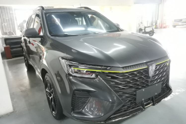Used Roewe RX5 2021 PLUS 330TGI Automatic National Trend Intelligent Deluxe Edition Front Right 45 Deg