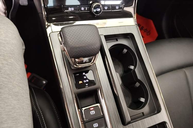 Used Roewe RX5 2021 PLUS 330TGI Automatic National Style Smart Enjoyment Edition Gear Lever