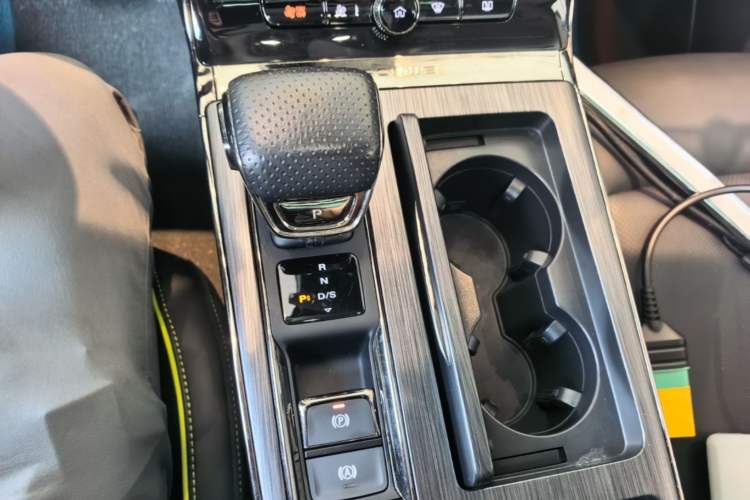 Used Roewe RX5 2021 PLUS 330TGI Automatic National Trend Intelligent Deluxe Edition Gear Lever