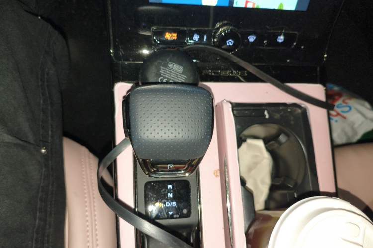 Used Roewe RX5 2021 PLUS 330TGI Automatic National Trend Intelligent Deluxe Edition Gear Lever