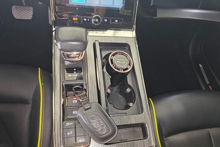 Used Roewe RX5 2021 PLUS 330TGI Automatic National Trend Intelligent Deluxe Edition Gear Lever