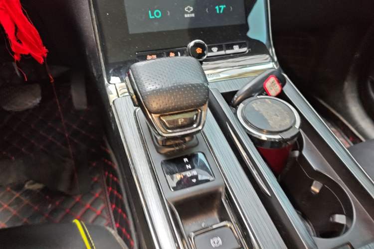 Used Roewe RX5 2021 PLUS 330TGI Automatic National Trend Intelligent Deluxe Edition Gear Lever