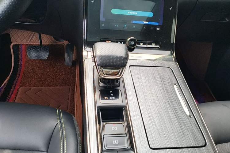 Used Roewe RX5 2021 PLUS 330TGI Automatic National Style Smart Enjoyment Edition Gear Lever